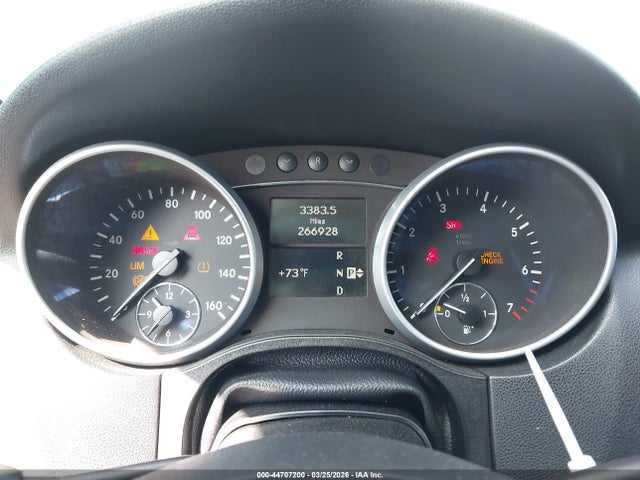 2011 Mercedes-benz Ml 350 მანქანა იყიდება აუქციონზე, vin: 4JGBB5GB4BA628739, აუქციონის ნომერი: 44707200