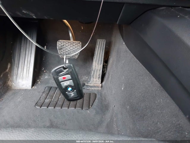 2018 BMW 320I WBA8A3C54JA357859 Photo 10