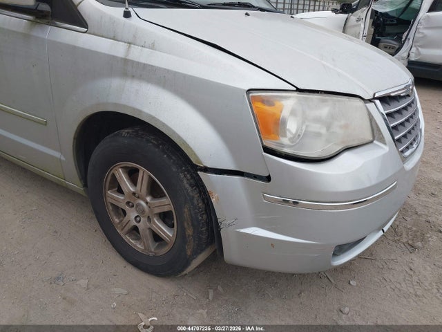 Продажа на аукционе авто 2008 Chrysler Town & Country Touring, vin: 2A8HR54P08R613386, номер лота: 44707235