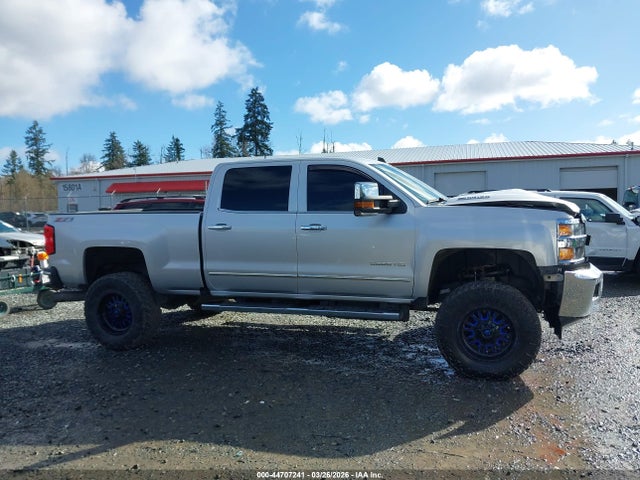 1GC4K0E89GF122809 Chevrolet Silverado 3500hd Ltz
