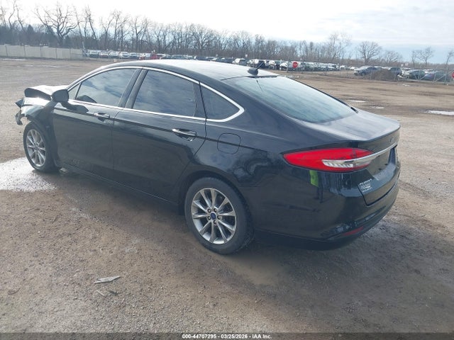 2017 FORD FUSION 3FA6P0HD2HR334495 Photo 2