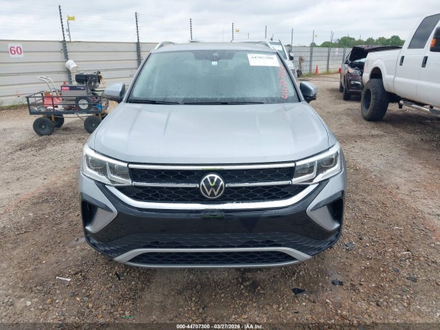 Aukcja sprzedaży 2022 Volkswagen Taos 1.5t Sel, vin: 3VV2X7B29NM076611, numer aukcji: 44707300