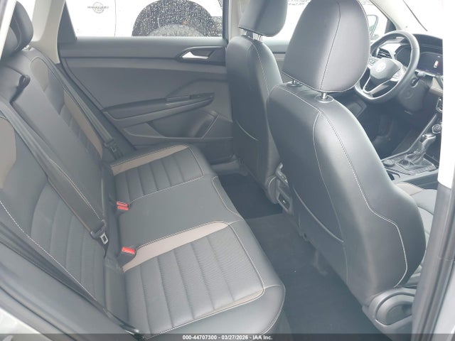 Aukcja sprzedaży 2022 Volkswagen Taos 1.5t Sel, vin: 3VV2X7B29NM076611, numer aukcji: 44707300