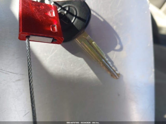 2003 TOYOTA CAMRY 4T1BF32K83U544200 Photo 10