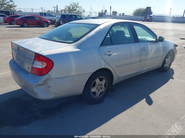 2003 TOYOTA CAMRY 4T1BF32K83U544200 Photo 3