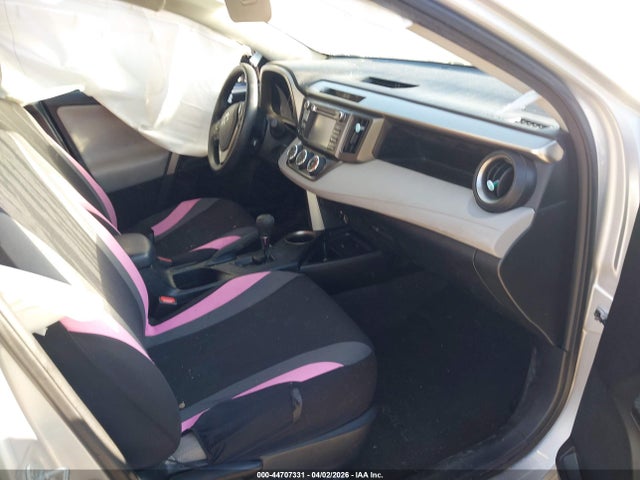 Продаж на аукціоні авто 2015 Toyota Rav4 Le, vin: JTMZFREV4FJ038686, номер лоту: 44707331
