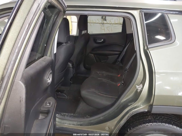 44707349 :رقم المزاد ، 3C4NJDAB9HT642130 vin ، 2017 Jeep New Compass Sport 4x4 مزاد بيع