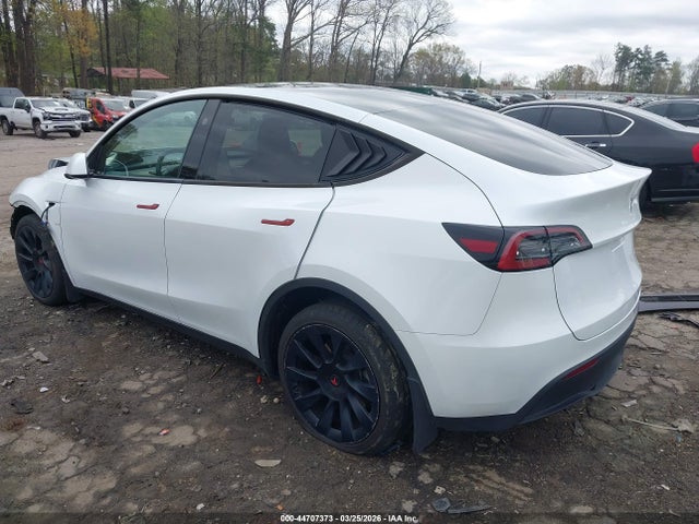 44707373 :رقم المزاد ، 7SAYGDEE2RA258772 vin ، 2024 Tesla Model Y Long Range Dual Motor All-wheel Drive مزاد بيع