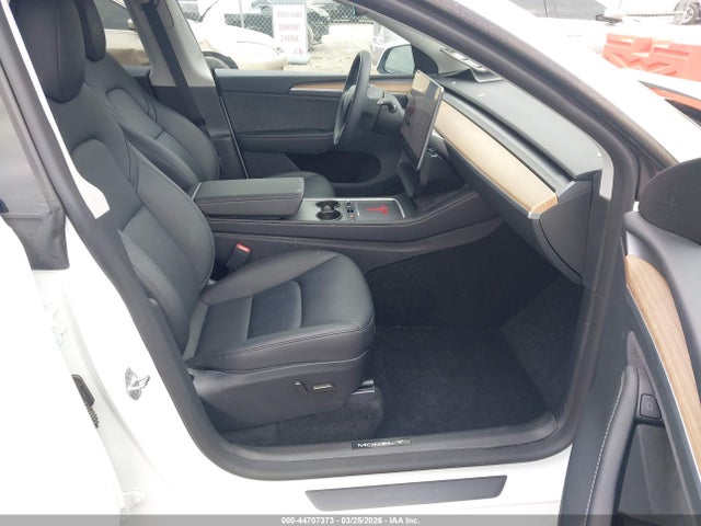 44707373 :رقم المزاد ، 7SAYGDEE2RA258772 vin ، 2024 Tesla Model Y Long Range Dual Motor All-wheel Drive مزاد بيع