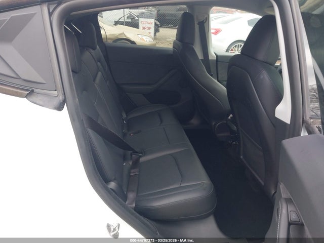 44707373 :رقم المزاد ، 7SAYGDEE2RA258772 vin ، 2024 Tesla Model Y Long Range Dual Motor All-wheel Drive مزاد بيع