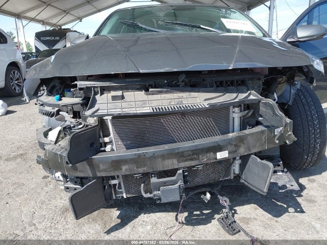 KMHLN4DJ4RU097214 Hyundai Elantra Hybrid Limited