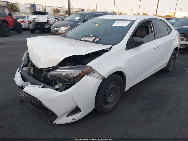 Toyota COROLLA LE 2017 5YFBURHE0HP672899 Image 2