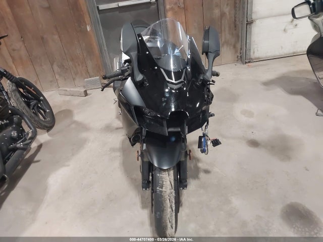 JKBZXVL11SA019910 Kawasaki Zx1002 L