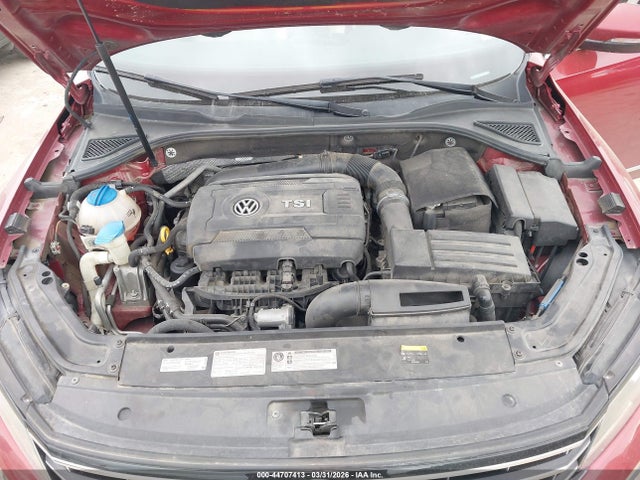 1VWBT7A37HC029326 Volkswagen Passat 1.8t Se