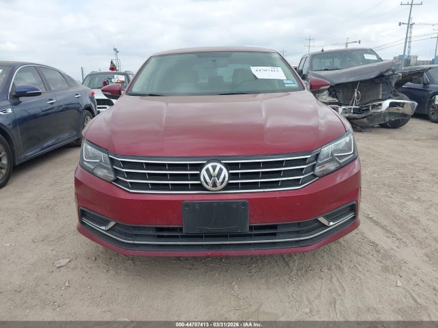 1VWBT7A37HC029326 Volkswagen Passat 1.8t Se