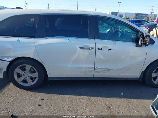 5FNRL6H54JB013869 Honda ODYSSEY EX