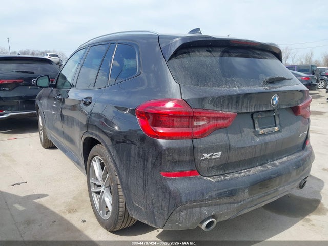 2019 BMW X3 5UXTR9C57KLD92797 Photo 2