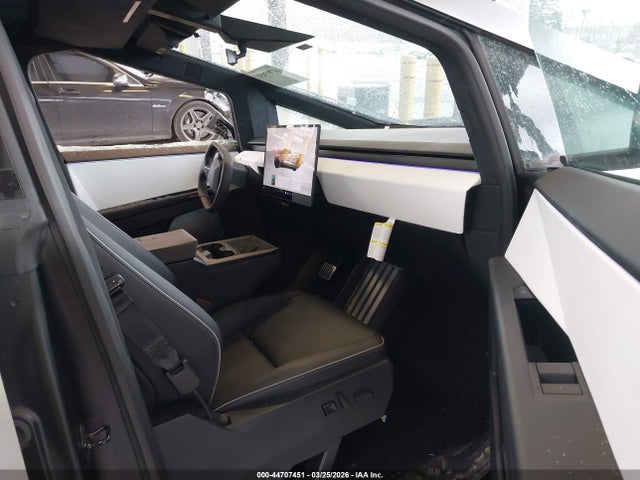 2024 TESLA CYBERTRUCK 7G2CEHED5RA008371 Photo 4