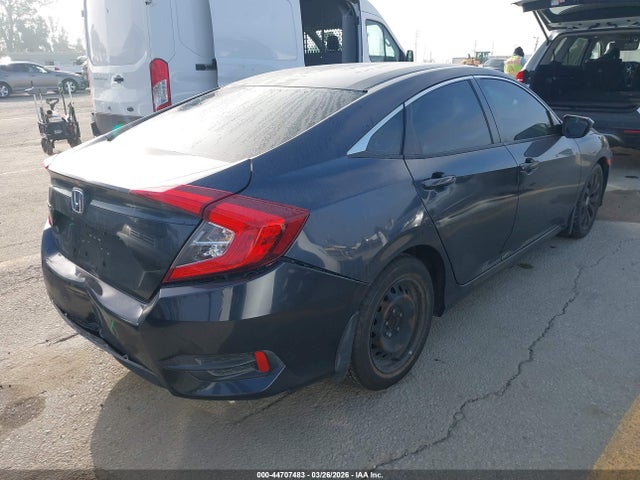 Honda Civic Lx 2017 2HGFC2F52HH532617 Image 4