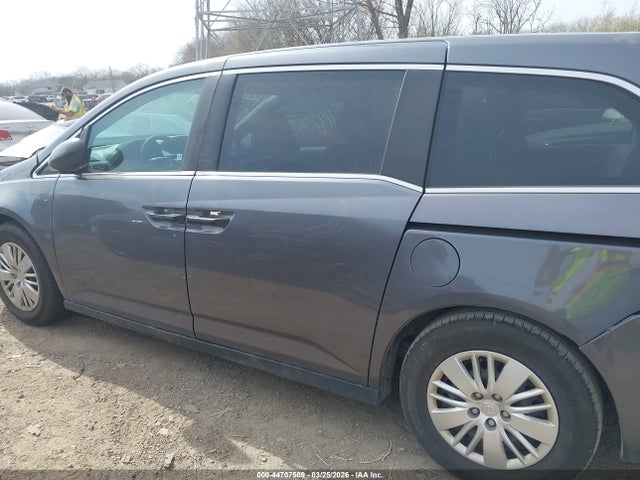 Продажа на аукционе авто 2015 Honda Odyssey Lx, vin: 5FNRL5H23FB024448, номер лота: 44707509
