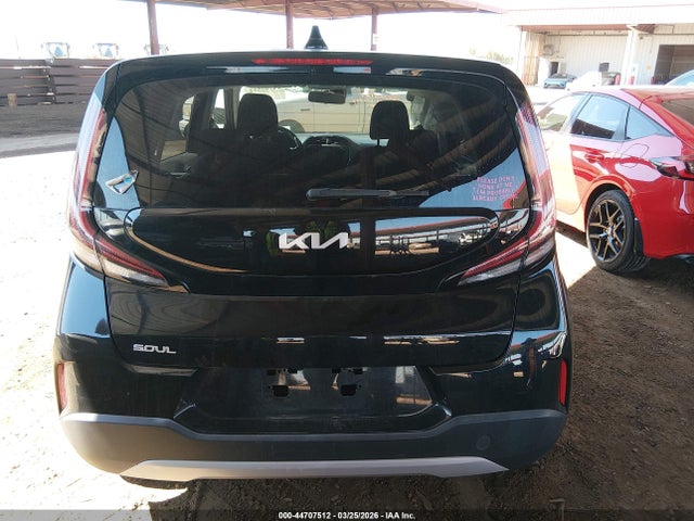 KNDJ23AU0P7884878 KIA SOUL LX