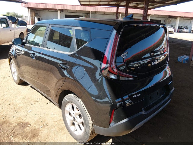 KNDJ23AU0P7884878 KIA SOUL LX