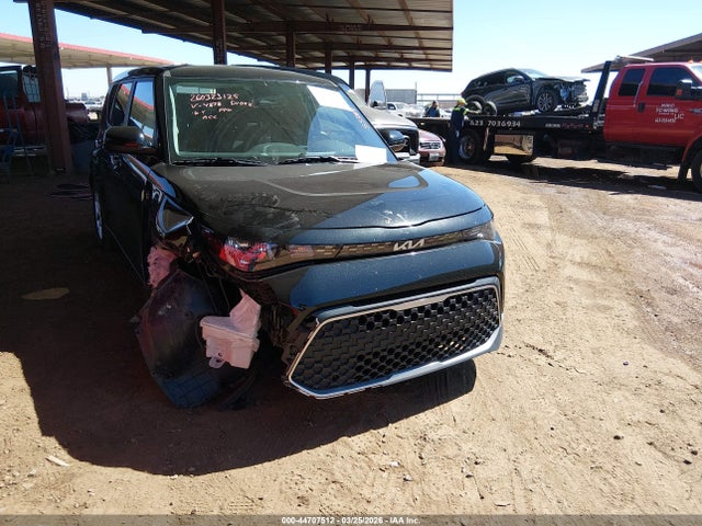 KNDJ23AU0P7884878 KIA SOUL LX