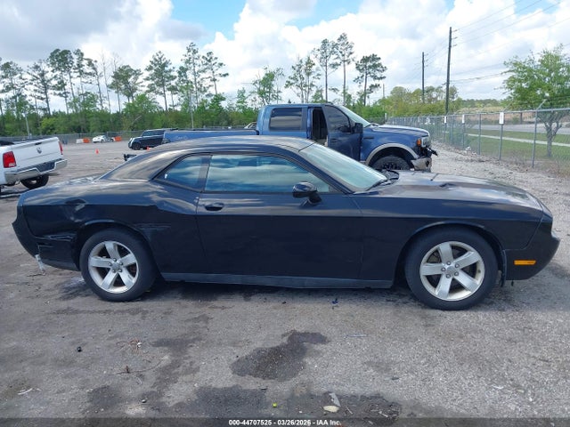 44707525 :رقم المزاد ، 2C3CDYAG2EH214765 vin ، 2014 Dodge Challenger Sxt مزاد بيع