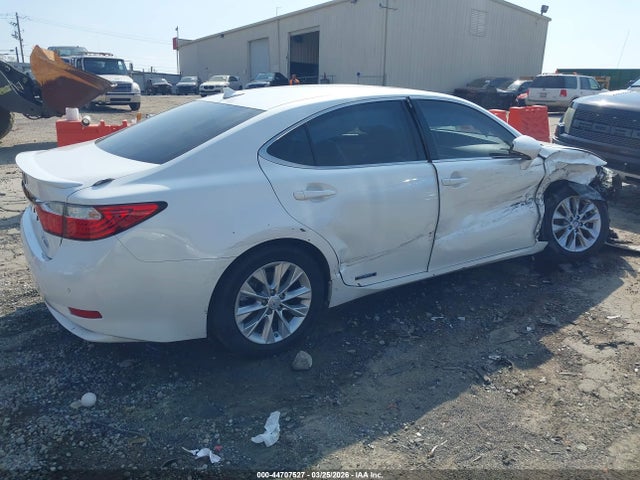 Продажа на аукционе авто 2014 Lexus Es 300h, vin: JTHBW1GG0E2055672, номер лота: 44707527