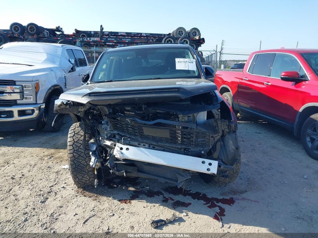 Продажа на аукционе авто 2024 Toyota 4runner Sr5, vin: JTEEU5JRXR5313010, номер лота: 44707568