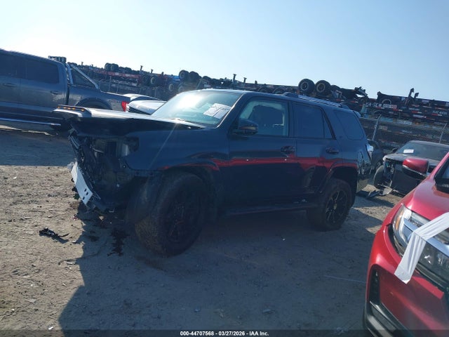 Продажа на аукционе авто 2024 Toyota 4runner Sr5, vin: JTEEU5JRXR5313010, номер лота: 44707568