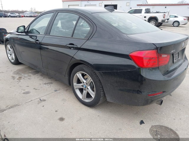 2014 Bmw 320i Xdrive მანქანა იყიდება აუქციონზე, vin: WBA3C3C56EF986052, აუქციონის ნომერი: 44707584