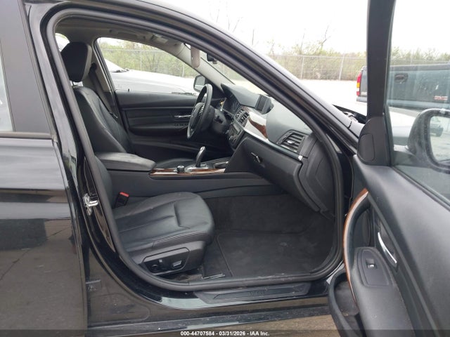 2014 Bmw 320i Xdrive მანქანა იყიდება აუქციონზე, vin: WBA3C3C56EF986052, აუქციონის ნომერი: 44707584