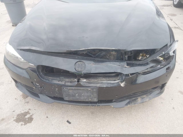 2014 Bmw 320i Xdrive მანქანა იყიდება აუქციონზე, vin: WBA3C3C56EF986052, აუქციონის ნომერი: 44707584