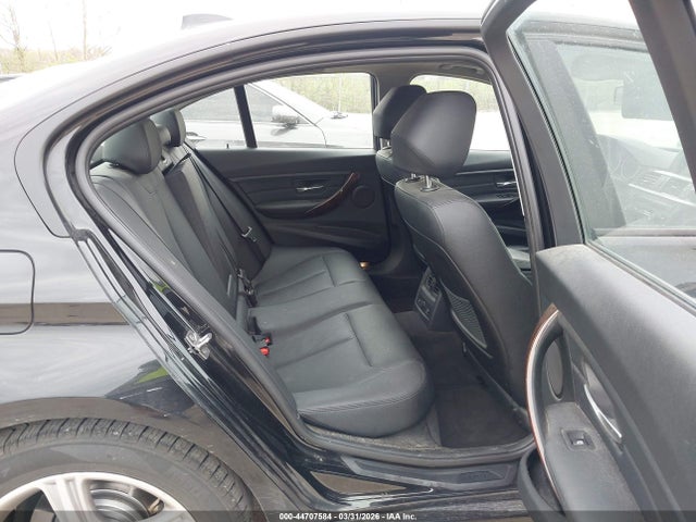 2014 Bmw 320i Xdrive მანქანა იყიდება აუქციონზე, vin: WBA3C3C56EF986052, აუქციონის ნომერი: 44707584