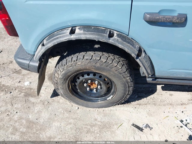 2022 Ford Bronco Black Diamond მანქანა იყიდება აუქციონზე, vin: 1FMEE5DP5NLB26299, აუქციონის ნომერი: 44707594