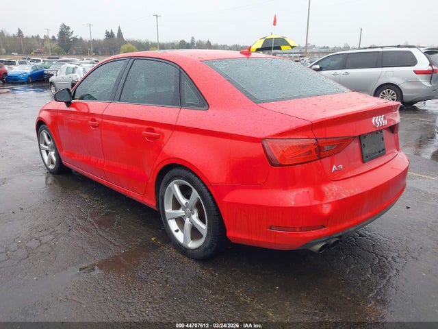 2015 AUDI A3 WAUACGFF1F1042130 Photo 2