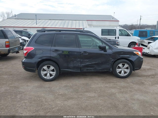 Subaru Forester 2.5i Premium 2014 JF2SJAEC5EH477337 Image 13