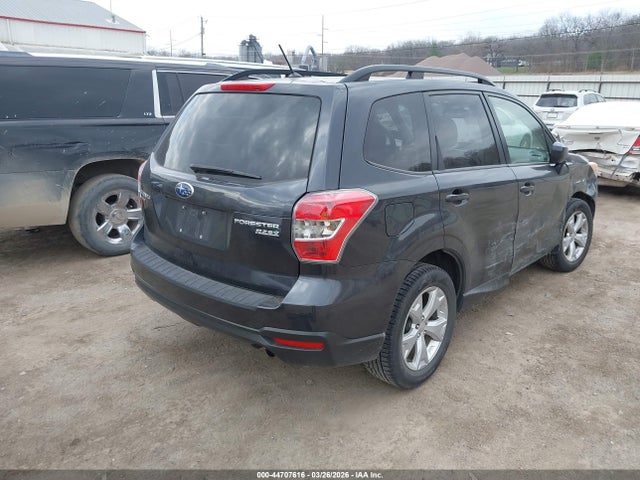 Subaru Forester 2.5i Premium 2014 JF2SJAEC5EH477337 Image 4