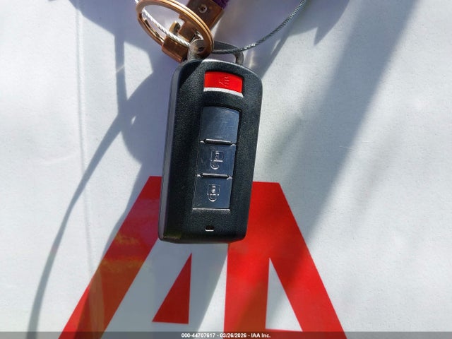 2017 Mitsubishi Outlander Se მანქანა იყიდება აუქციონზე, vin: JA4AD3A32HZ053562, აუქციონის ნომერი: 44707617