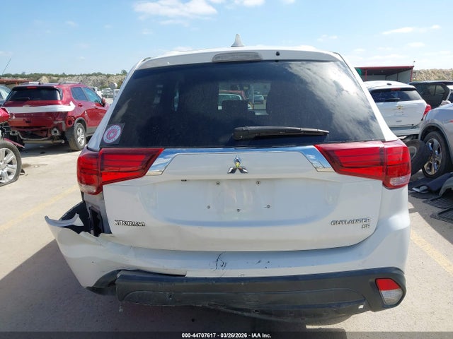 2017 Mitsubishi Outlander Se მანქანა იყიდება აუქციონზე, vin: JA4AD3A32HZ053562, აუქციონის ნომერი: 44707617