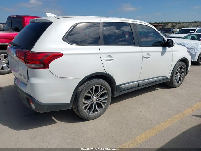2017 Mitsubishi Outlander Se მანქანა იყიდება აუქციონზე, vin: JA4AD3A32HZ053562, აუქციონის ნომერი: 44707617