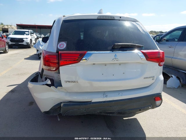 2017 Mitsubishi Outlander Se მანქანა იყიდება აუქციონზე, vin: JA4AD3A32HZ053562, აუქციონის ნომერი: 44707617