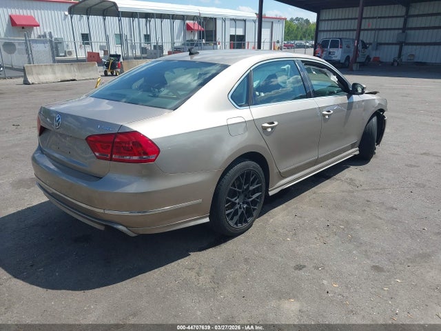 44707639 :رقم المزاد ، 1VWCM7A32FC005112 vin ، 2015 Volkswagen Passat 3.6l V6 Sel Premium مزاد بيع