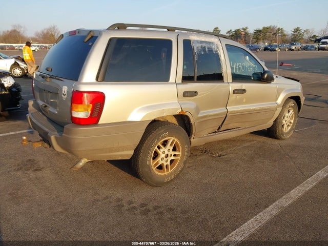 2004 Jeep Grand Cherokee Laredo მანქანა იყიდება აუქციონზე, vin: 1J4GW48SX4C235644, აუქციონის ნომერი: 44707667