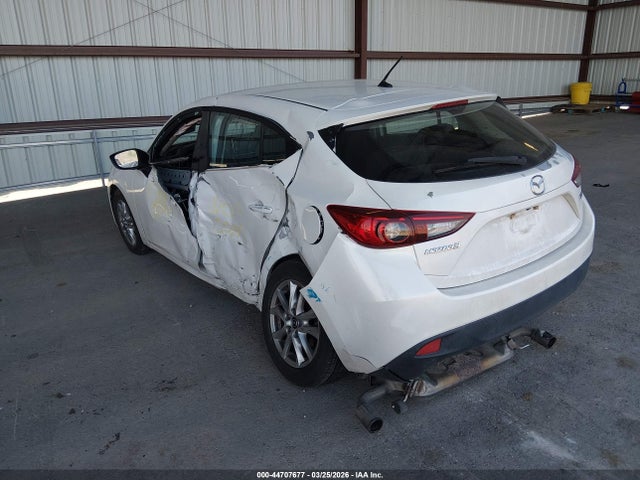 2015 Mazda Mazda3 I Touring მანქანა იყიდება აუქციონზე, vin: JM1BM1L77F1258479, აუქციონის ნომერი: 44707677