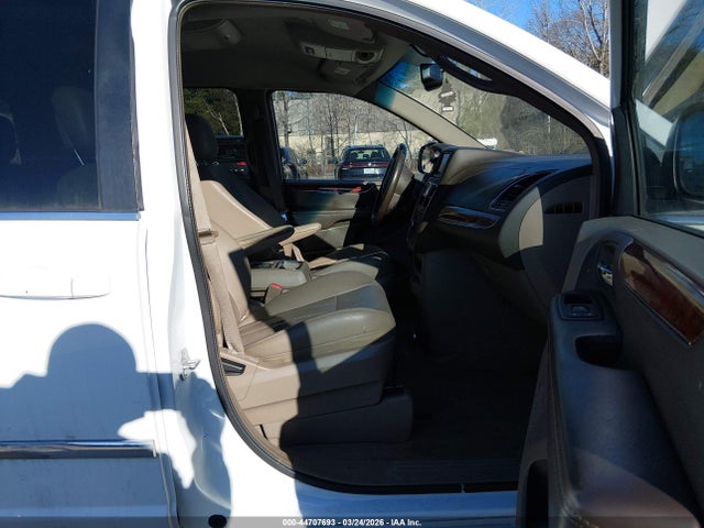 2014 CHRYSLER TOWN & COUNTRY 2C4RC1BG7ER402593 Photo 4