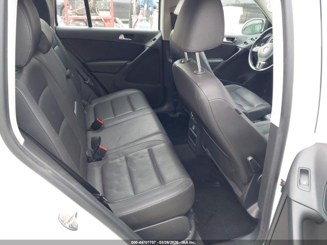 Продаж на аукціоні авто 2016 Volkswagen Tiguan S, vin: WVGBV7AX5GW602328, номер лоту: 44707707