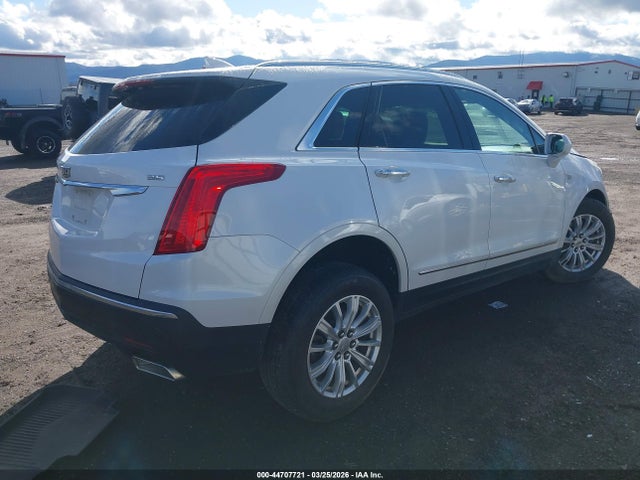 1GYKNARS3HZ277330 Cadillac XT5