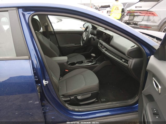 2025 Kia K4 Lxs მანქანა იყიდება აუქციონზე, vin: 3KPFT4DE2SE097310, აუქციონის ნომერი: 44707740